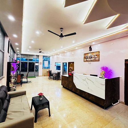 Hotel New Royal Ruby - Electronic City Phase 1 Kammasandra Ngoại thất bức ảnh