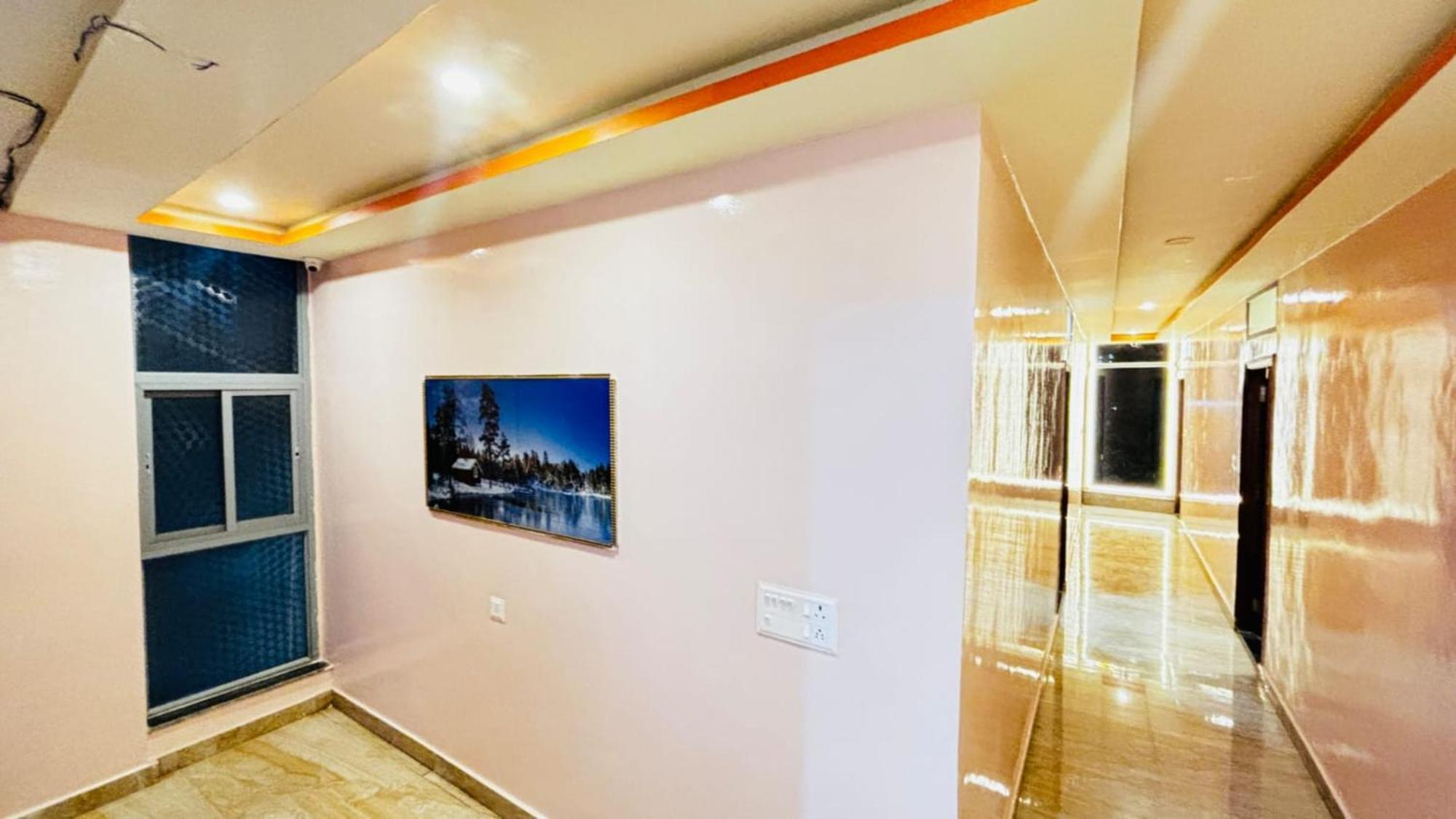 Hotel New Royal Ruby - Electronic City Phase 1 Kammasandra Ngoại thất bức ảnh