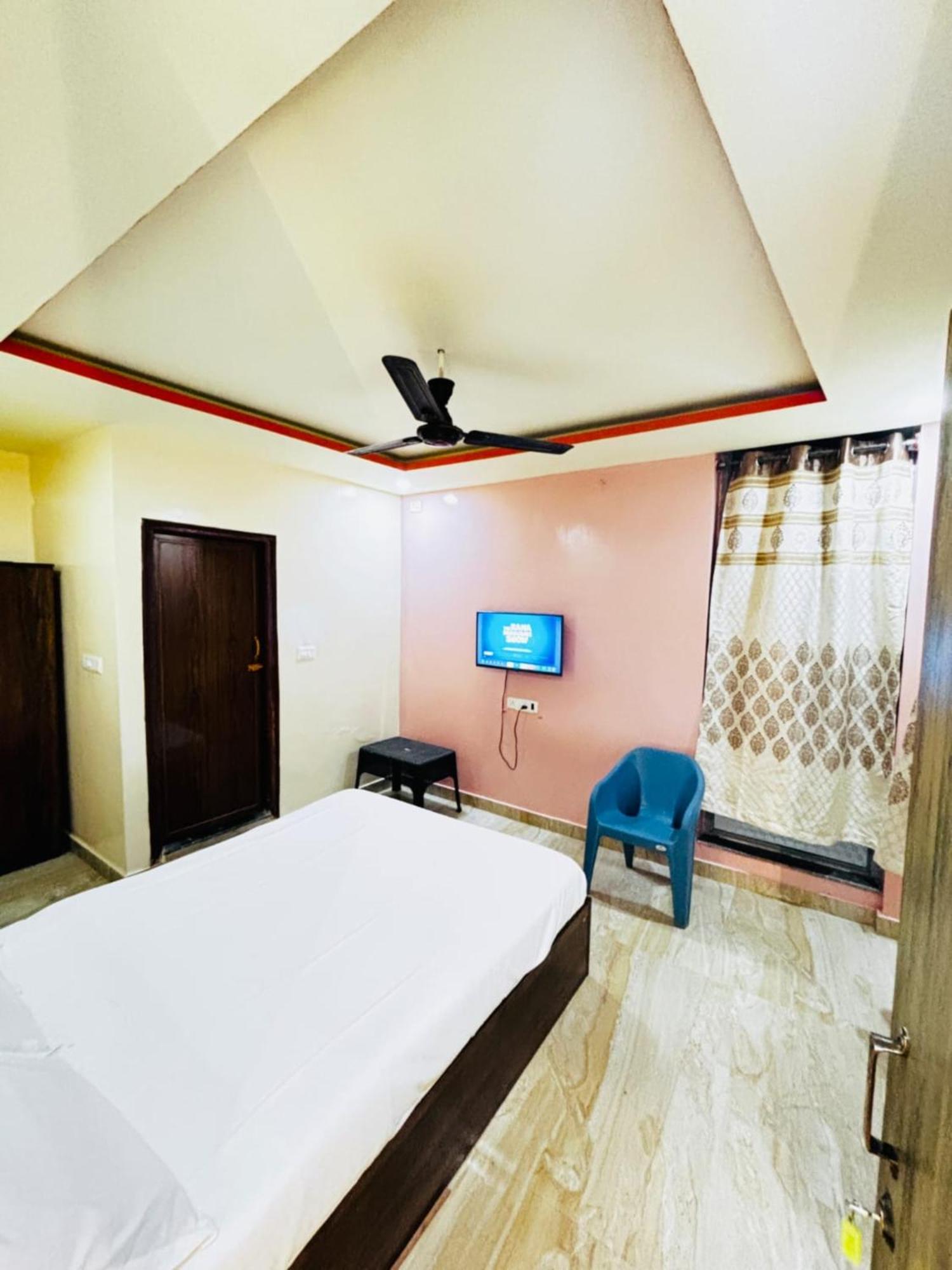 Hotel New Royal Ruby - Electronic City Phase 1 Kammasandra Ngoại thất bức ảnh