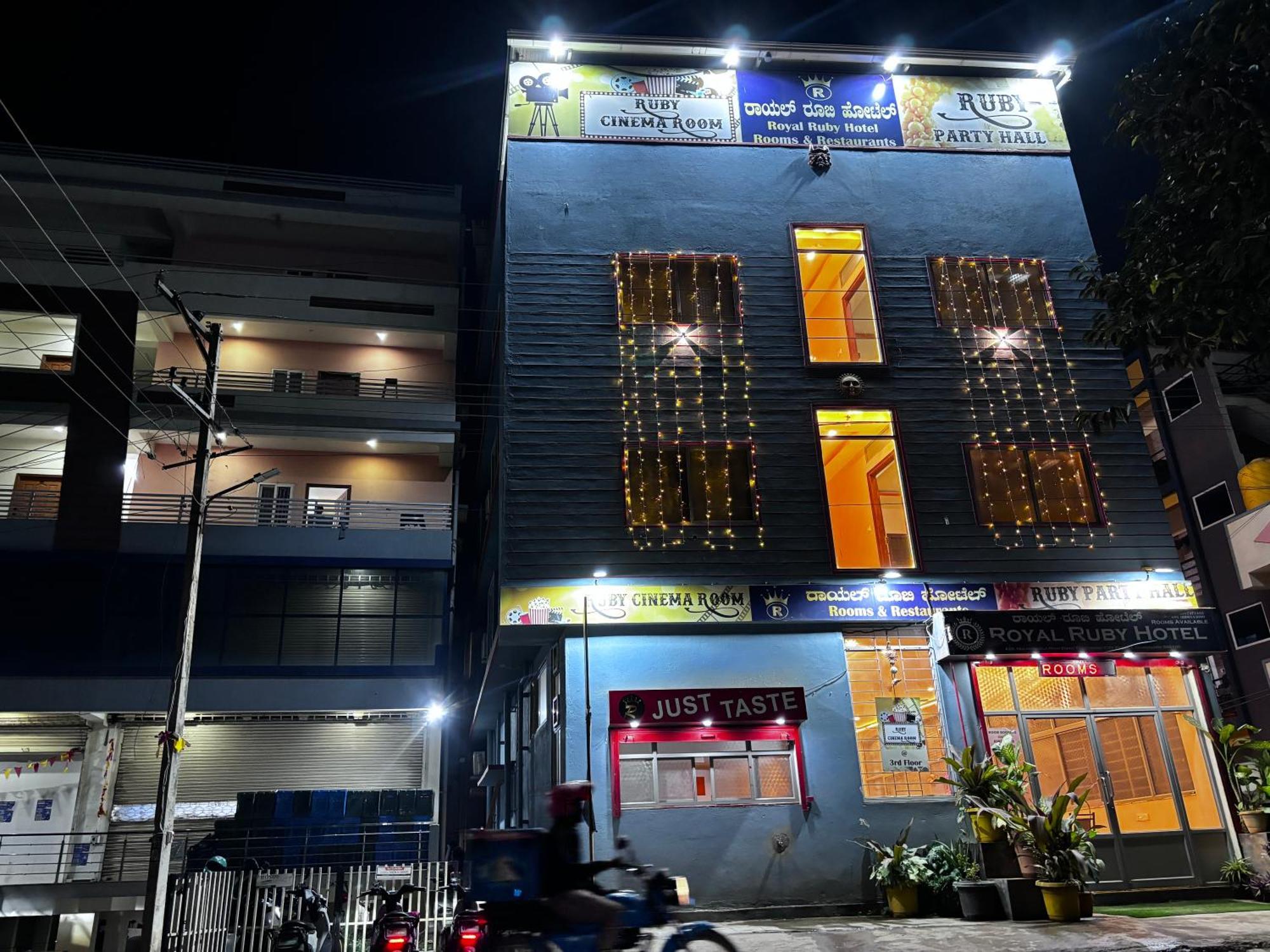 Hotel New Royal Ruby - Electronic City Phase 1 Kammasandra Ngoại thất bức ảnh
