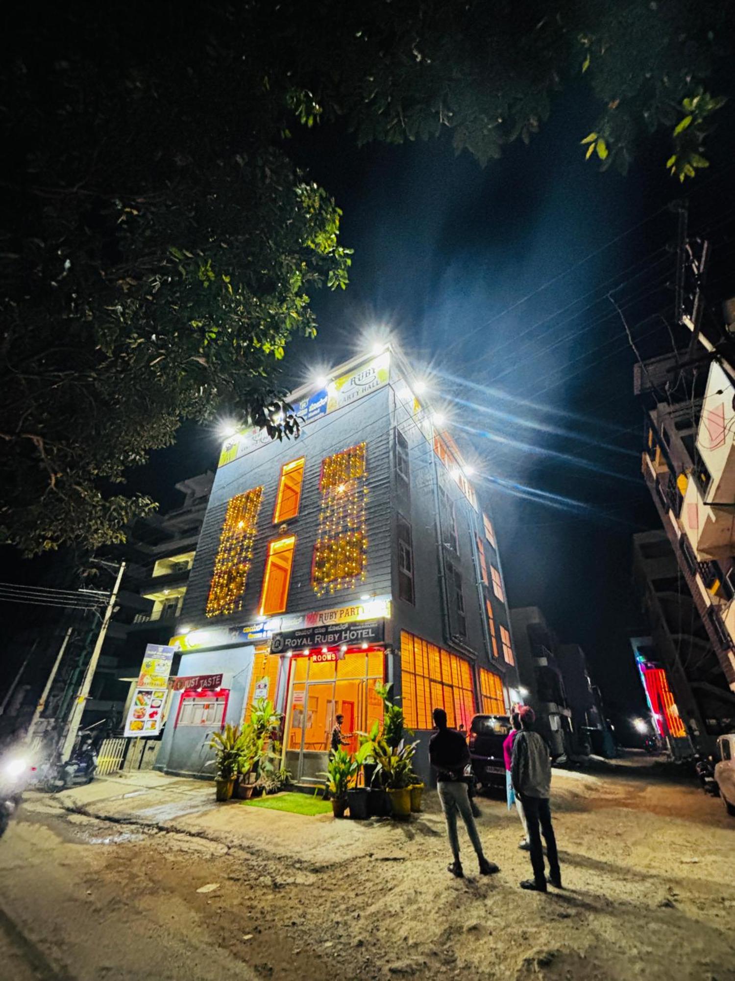 Hotel New Royal Ruby - Electronic City Phase 1 Kammasandra Ngoại thất bức ảnh