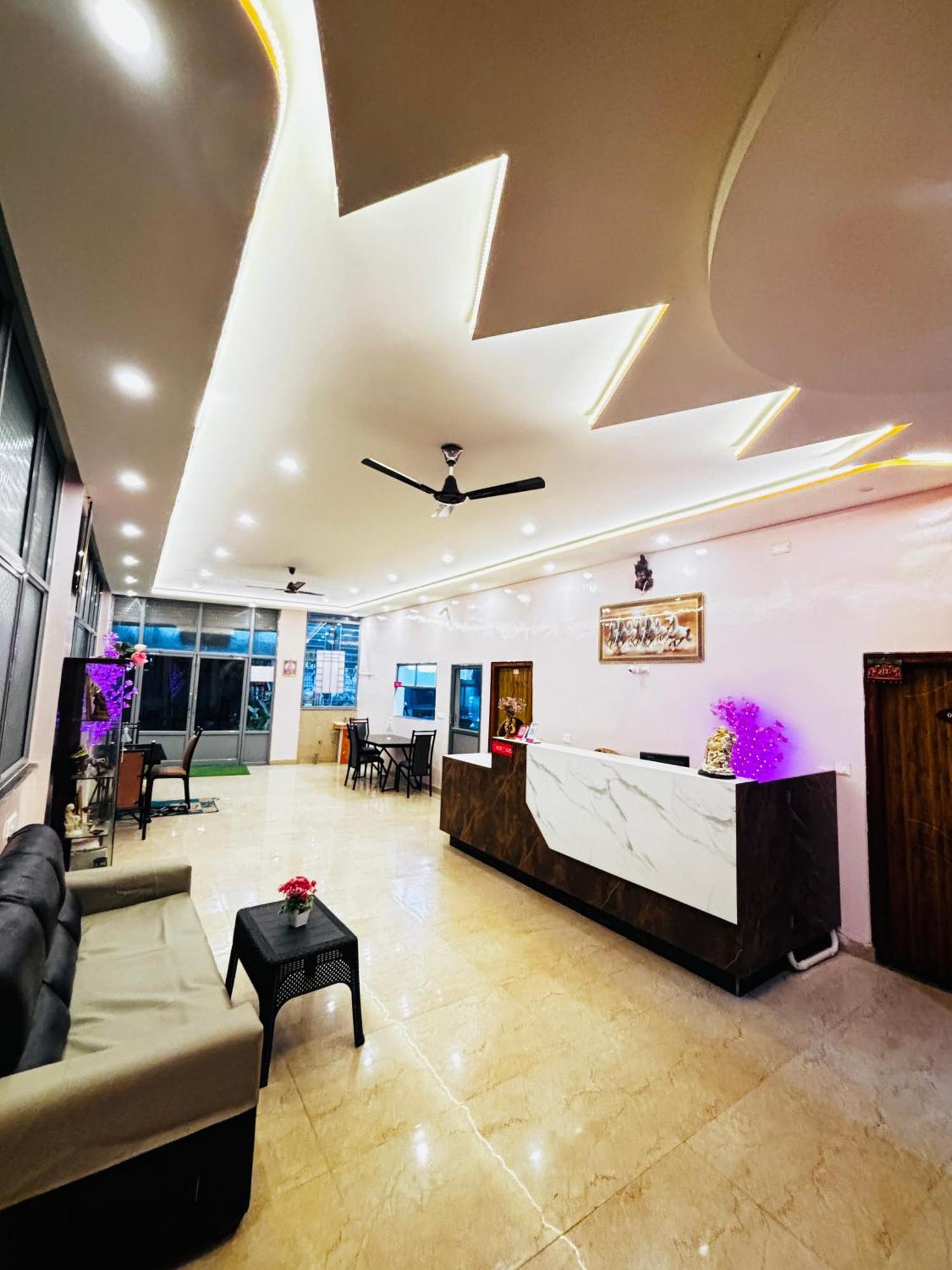Hotel New Royal Ruby - Electronic City Phase 1 Kammasandra Ngoại thất bức ảnh