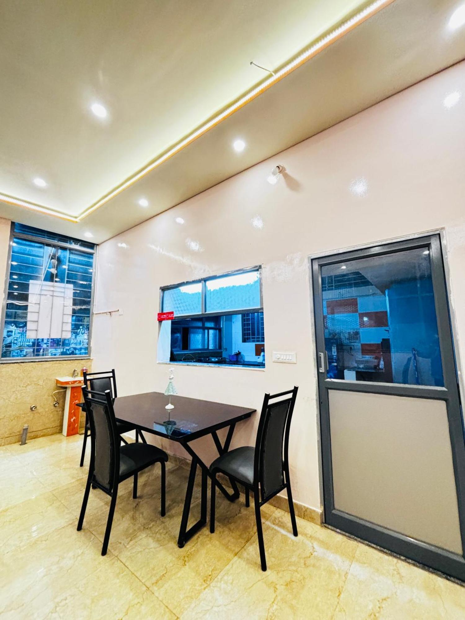 Hotel New Royal Ruby - Electronic City Phase 1 Kammasandra Ngoại thất bức ảnh